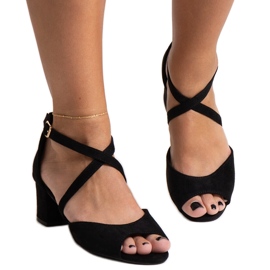 Sandalias de tacón con plantilla de piel Kourin. negro