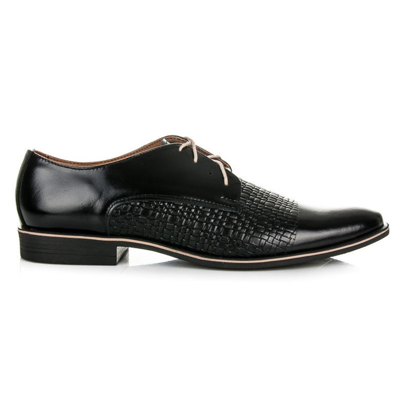 Lucca Zapatos con un patrón negro