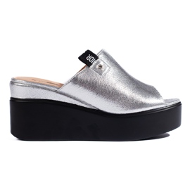 Tacones de cuña plateados plata