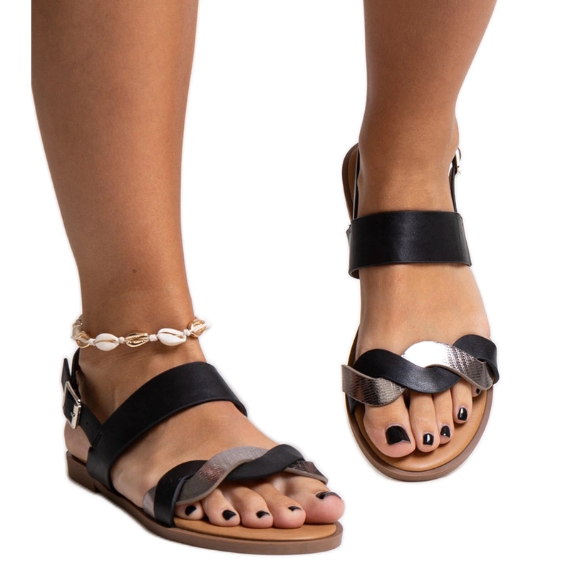 Sandalias negras de piel ecológica Maxima. negro