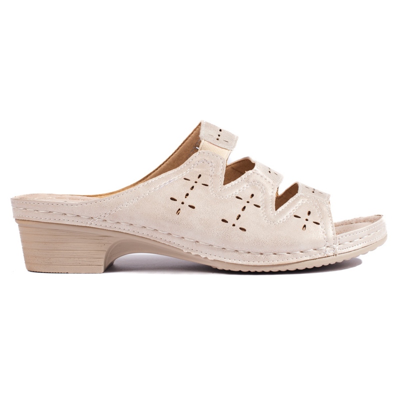Mules cuña calados beige