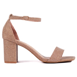Sandalias mujer tacón brocado dorado