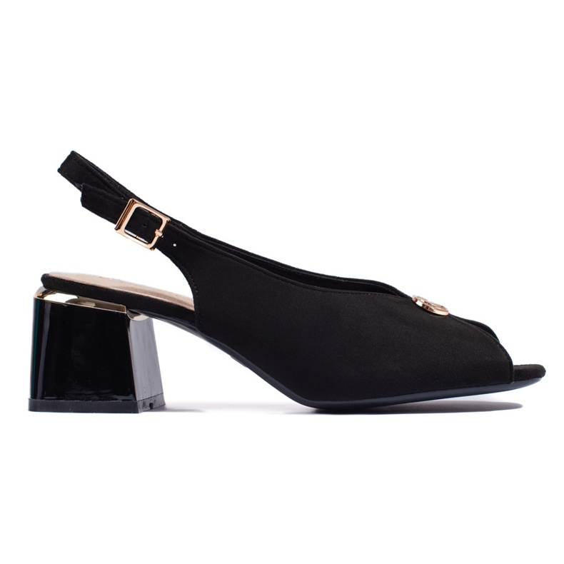Elegantes sandalias de tacón en ante negro.