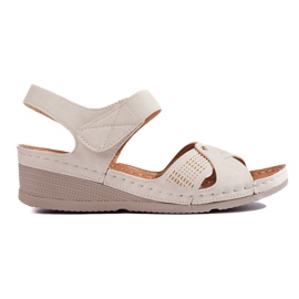 Sandalias cuña mujer beige con velcro