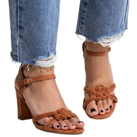 Sandalias tacón Shama marrón