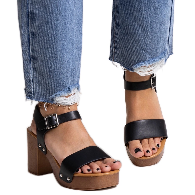Sandalias de tacón Adilar masivas negras negro