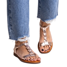 Sandalias planas amaranto champagne dorado