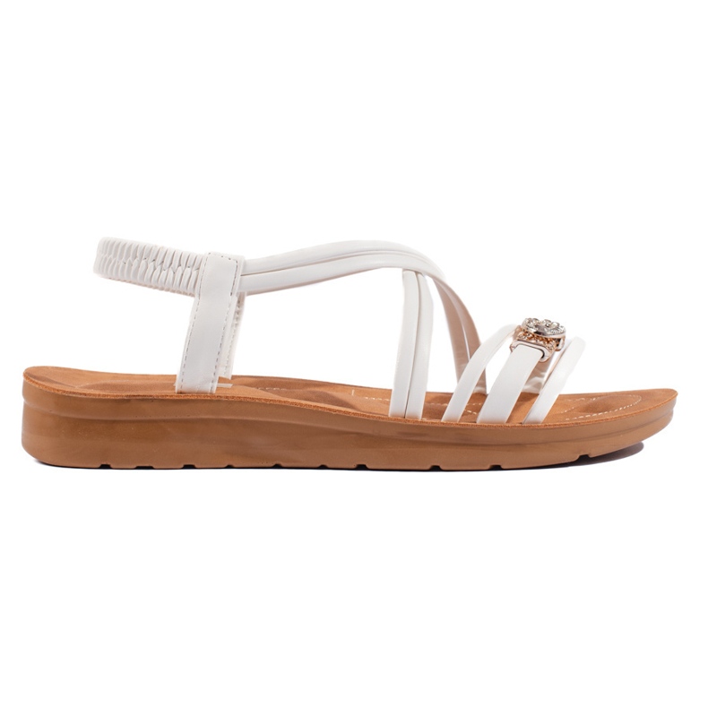 Sandalias de mujer blancas con suela gruesa. blanco