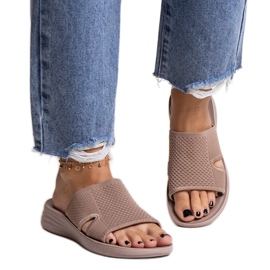 Chanclas Linah con plataforma marrón
