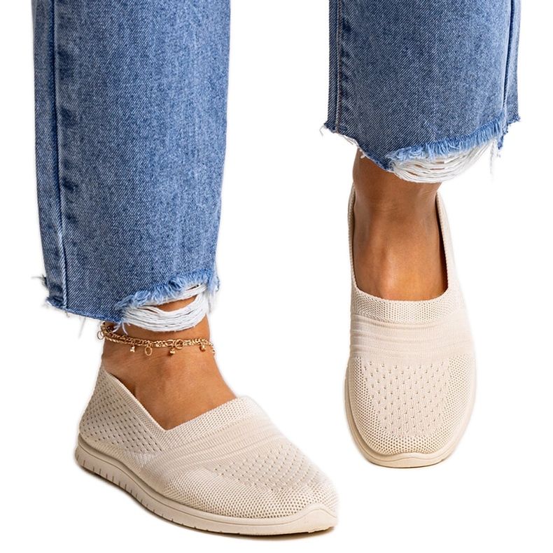 Zapatillas slip-on Shalha en beige