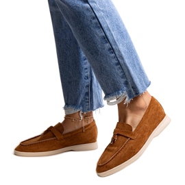 Mocasines marrones con colgante de metal de Fiorano marrón