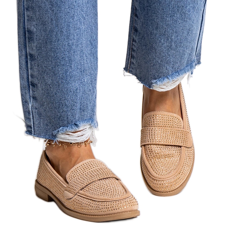 Mocasines marrones con pedrería de Mogha beige