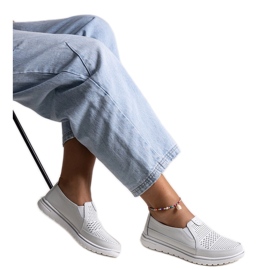 Zapatos Vinceza de piel blanca. blanco