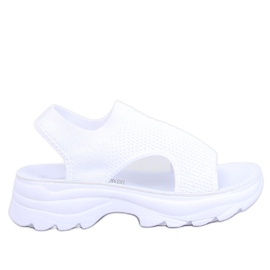 Nicai Sandalias blancas con suela deportiva. blanco
