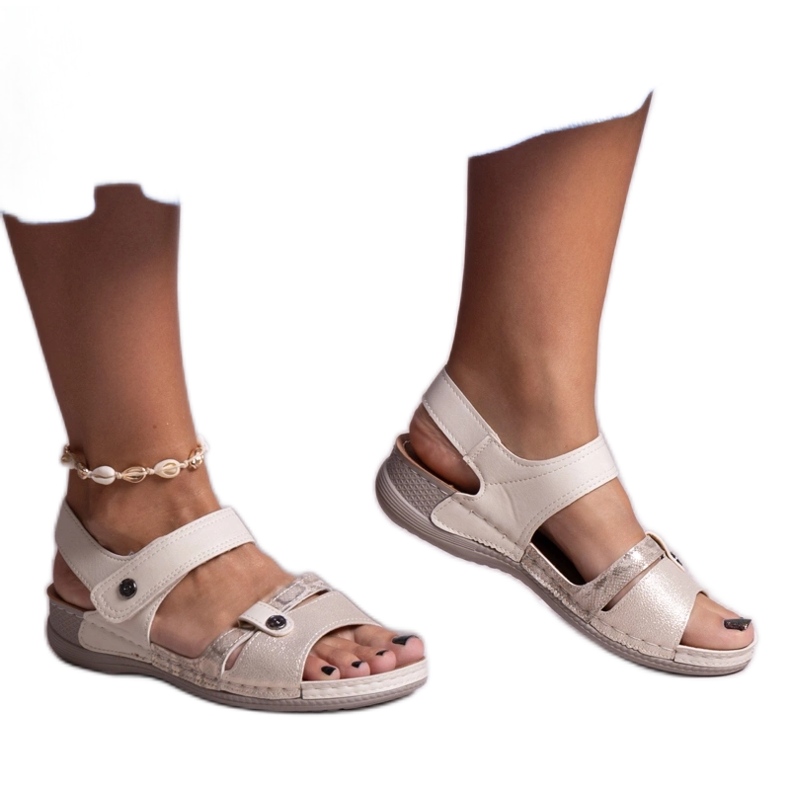 Sandalias de plataforma beige de Huri