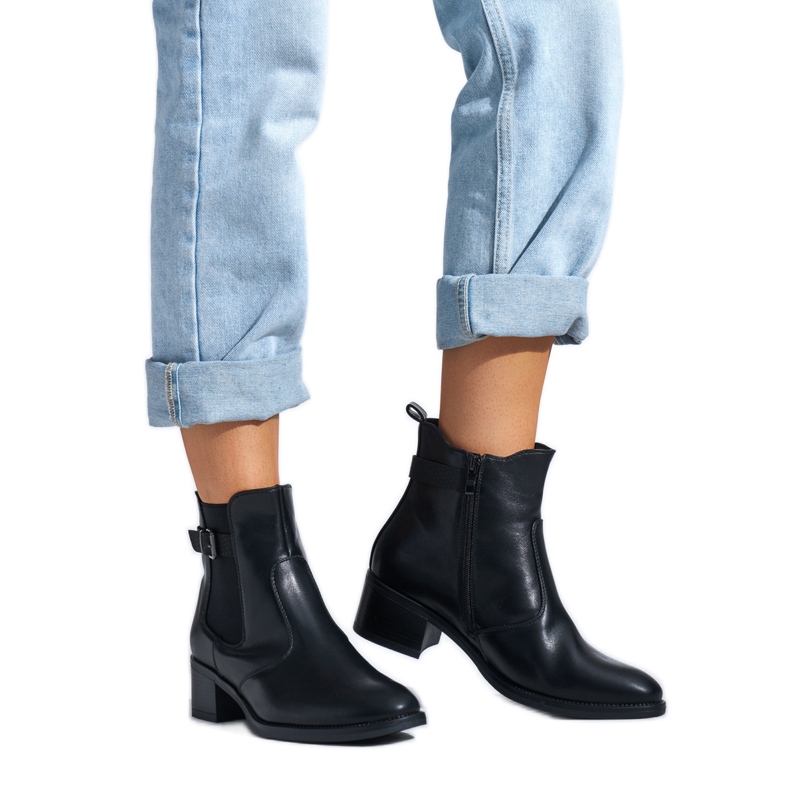 Botines negros de tacón bajo para mujer