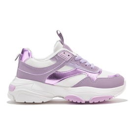 Deportivas de mujer color lila con suela gruesa. violeta