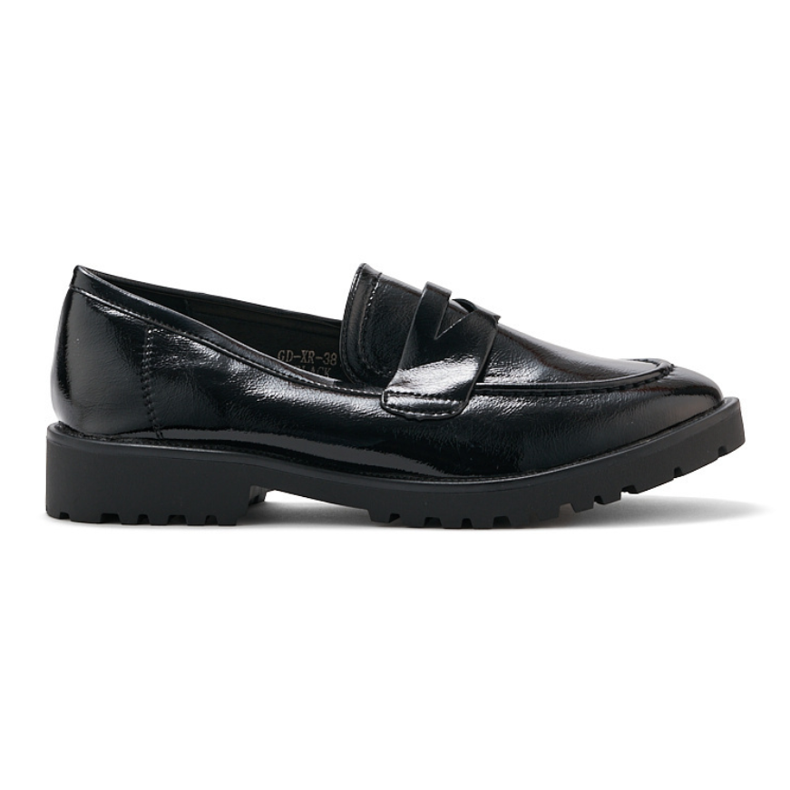 Mocasines negros charol