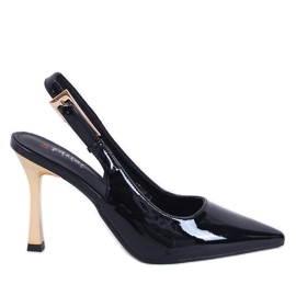 Tacones Mariot de charol negro con tacón abierto. Tacones Mariot de charol negro con tacón abierto.