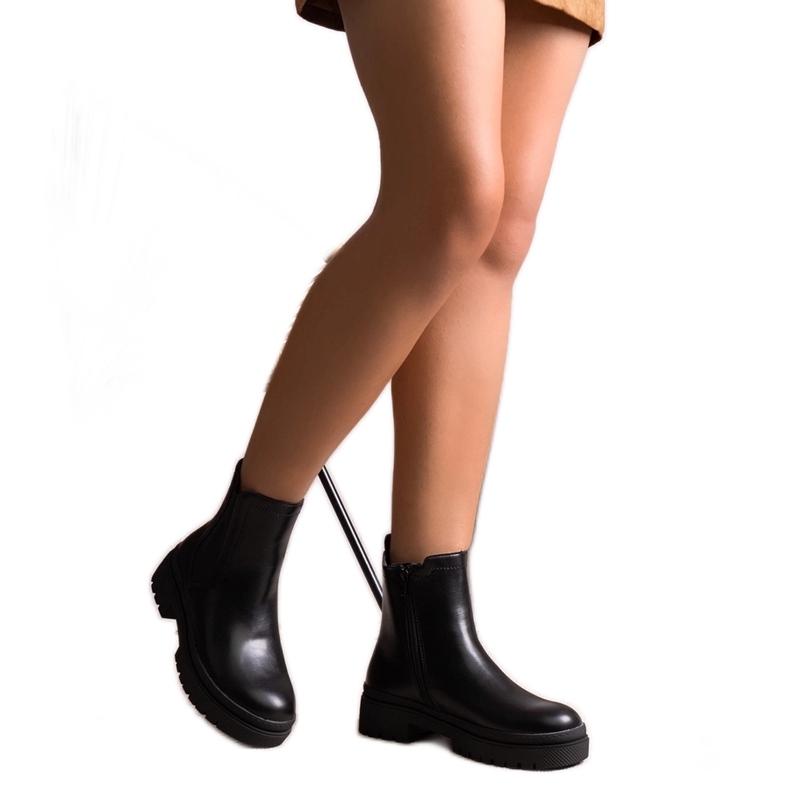 Botines sin cordones clásicos con aislamiento negros de Edina