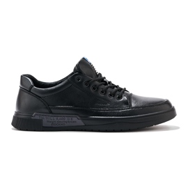 Zapatos deportivos con cordones de hombre negros. Zapatos deportivos con cordones de hombre negros.
