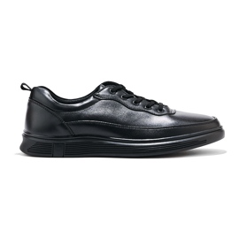 Zapatos deportivos con cordones de hombre negros.