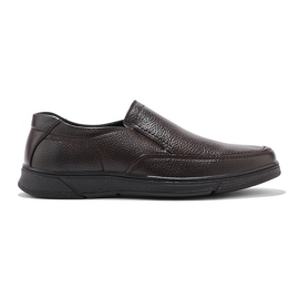 Mocasines de hombre marrones fabricados en piel ecológica. marrón Mocasines de hombre marrones fabricados en piel ecológica. marrón