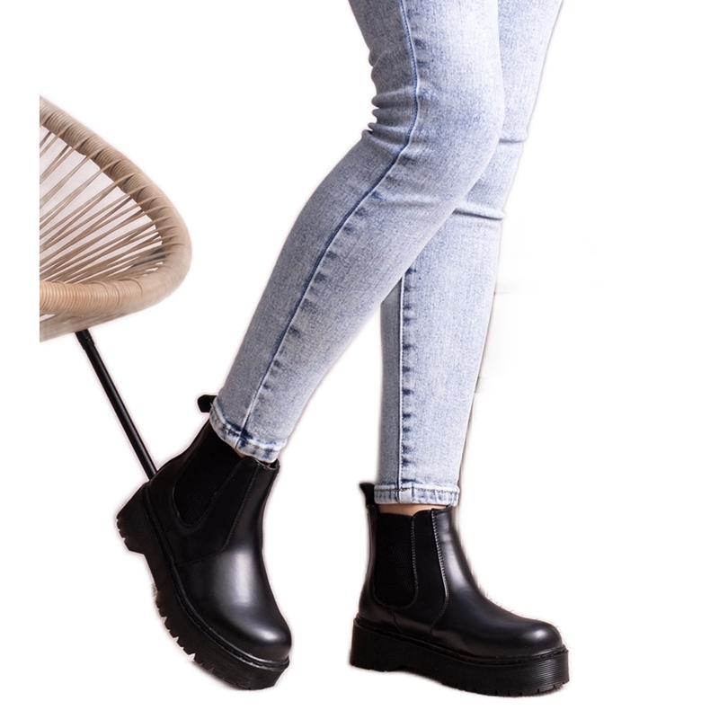 Botines negros con plataforma de Lessay Botines negros con plataforma de Lessay