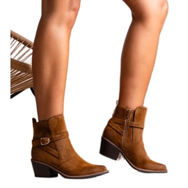 Los botines marrones de tacón de Mihaela marrón