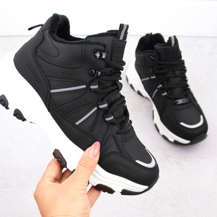 Botas altas con aislamiento Big Star INT2032A, negro