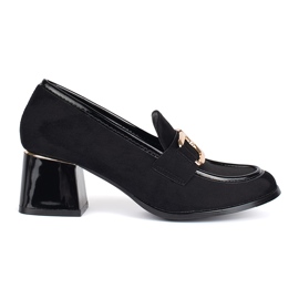 Zapatos de mujer de ante con tacón grueso. negro