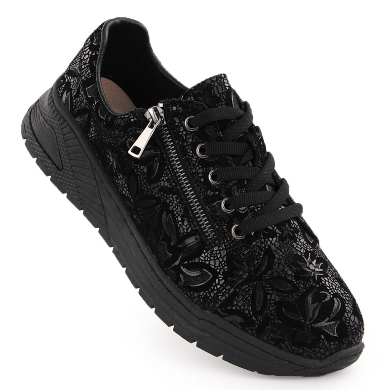 Zapatos mujer de piel negra con flores T.Sokolski J24-333 negro