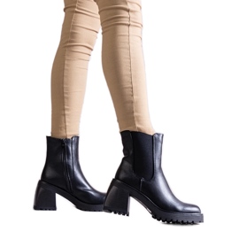 Botines negros de mujer fabricados en ecopiel Ariane