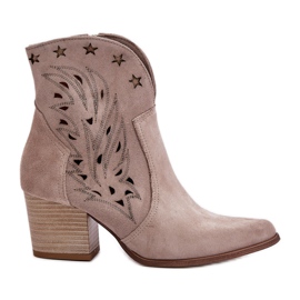 Botas Vaqueras De Ante Calado Y Tacón Alto Lewski 3613 Cappucino beige
