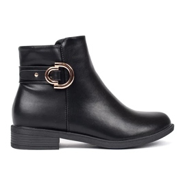 Botines negros clásicos de mujer. Botines negros clásicos de mujer.
