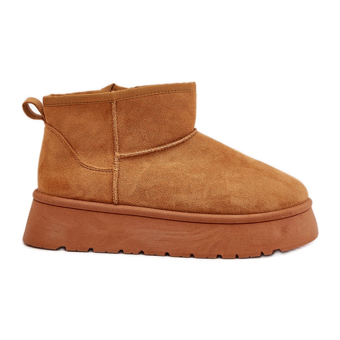 Botas de nieve de plataforma baja para mujer aisladas con piel Camel Saldren marrón