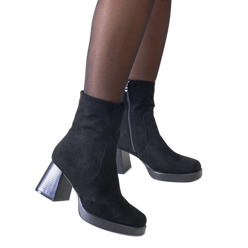 Botines negros con punta cuadrada, ante ecológico Rumaila Botines negros con punta cuadrada, ante ecológico Rumaila