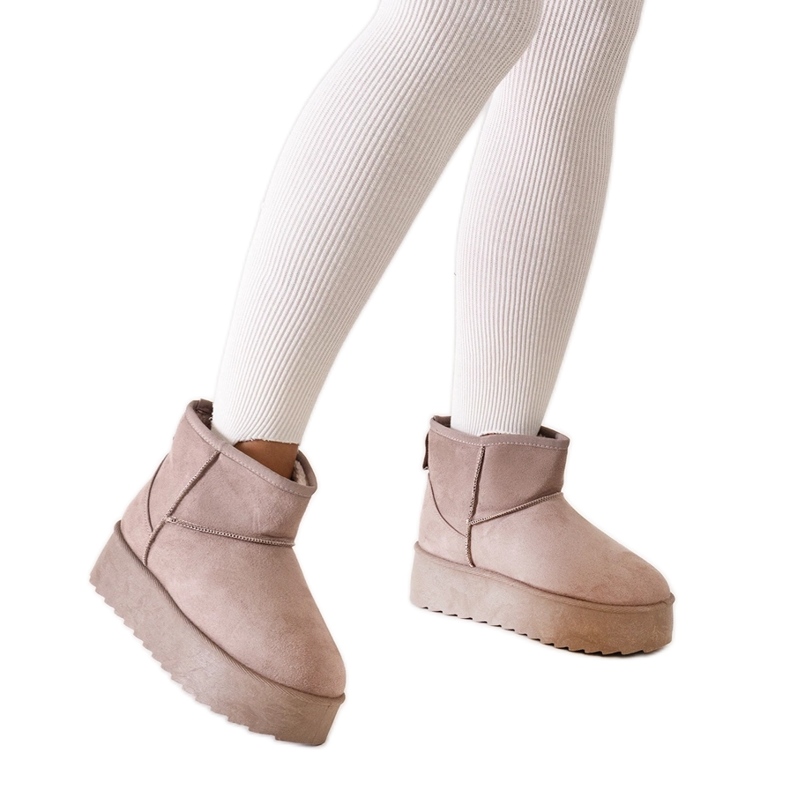 Botas de nieve casual beige oscuro con plataforma alta de Thaisa