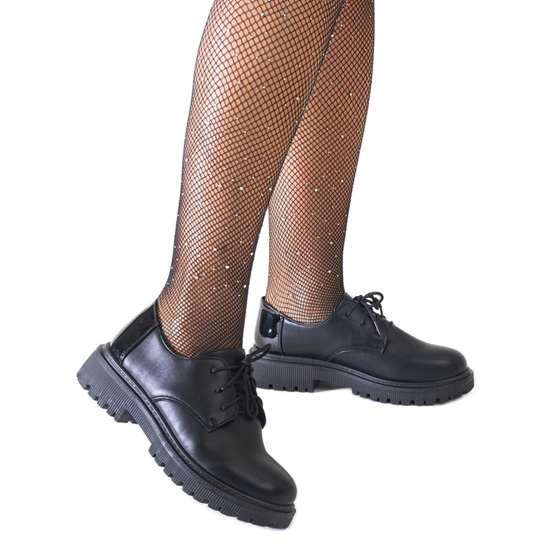 Zapatos casual negros con cordones fabricados en ecopiel Kalila Zapatos casual negros con cordones fabricados en ecopiel Kalila