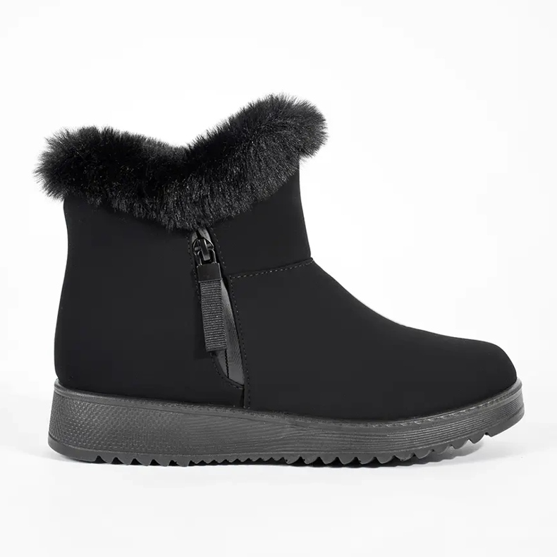 Botas de mujer cómodas, aislantes y con pelo en color negro.