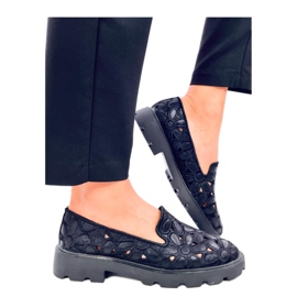 Mocasines negros calados