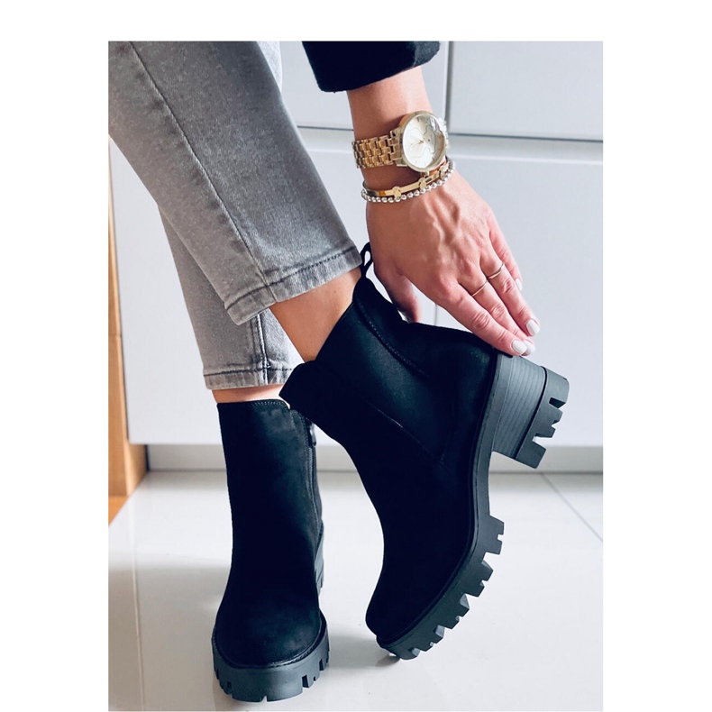 Botines Chelsea de tacón negros