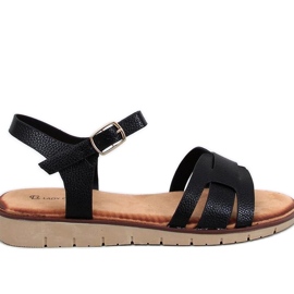 Sandalias negras de mujer. negro