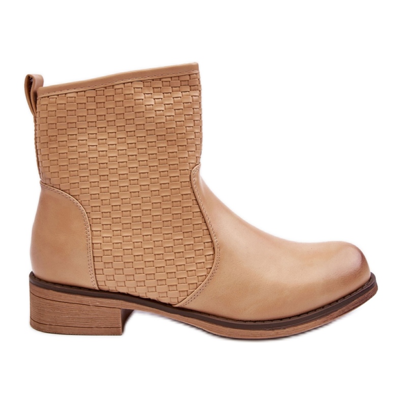 Botines con parte superior decorativa. beige