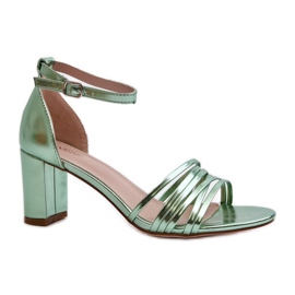 Sandalias tacón tiras verdes