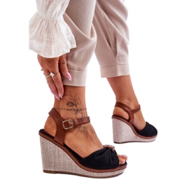 Sandalias de cuña de mujer de color negro Sandalias de cuña de mujer de color negro