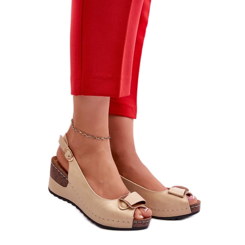 Sandalias Cuña Mujer Beige