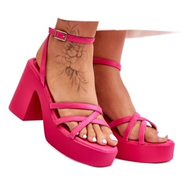 Step in style Sandalias Modelo Shemira 78-130 Fucsia - Pisa con estilo rosado