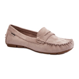 Mocasines clásicos de mujer confeccionados en ante ecológico. beige