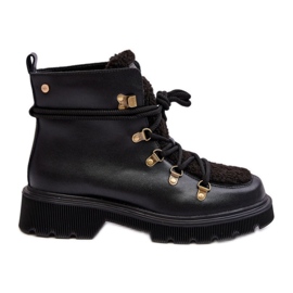 Botas de mujer de la marca GOE. negro